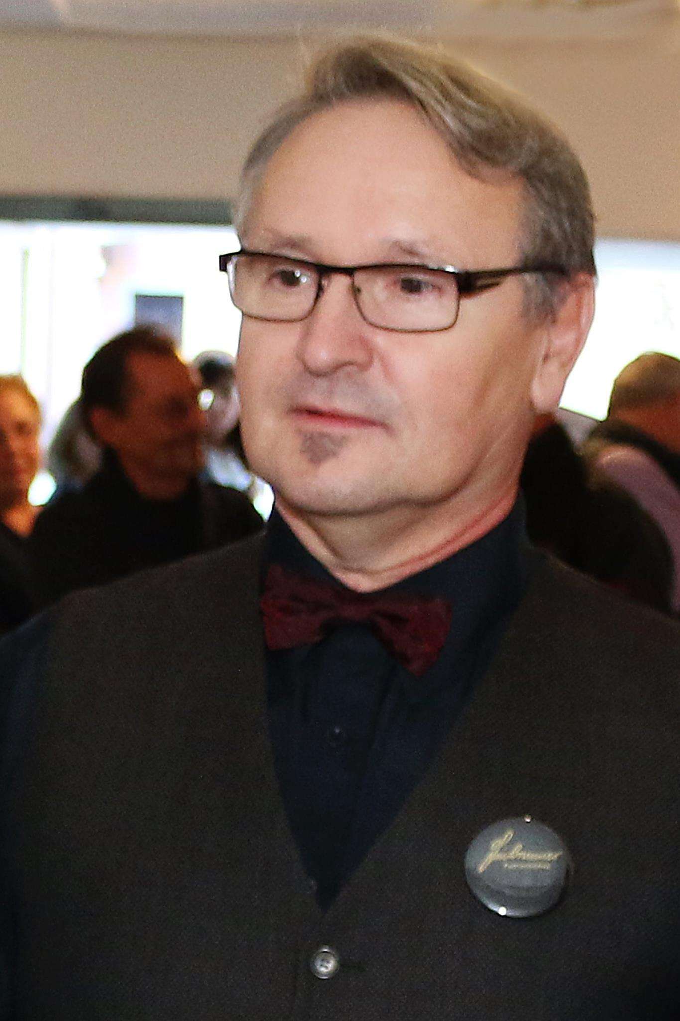 12109810_973300969379601_729921243734469093_o